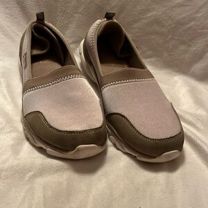 tony little cheeks shoes fit body energy pad size 9